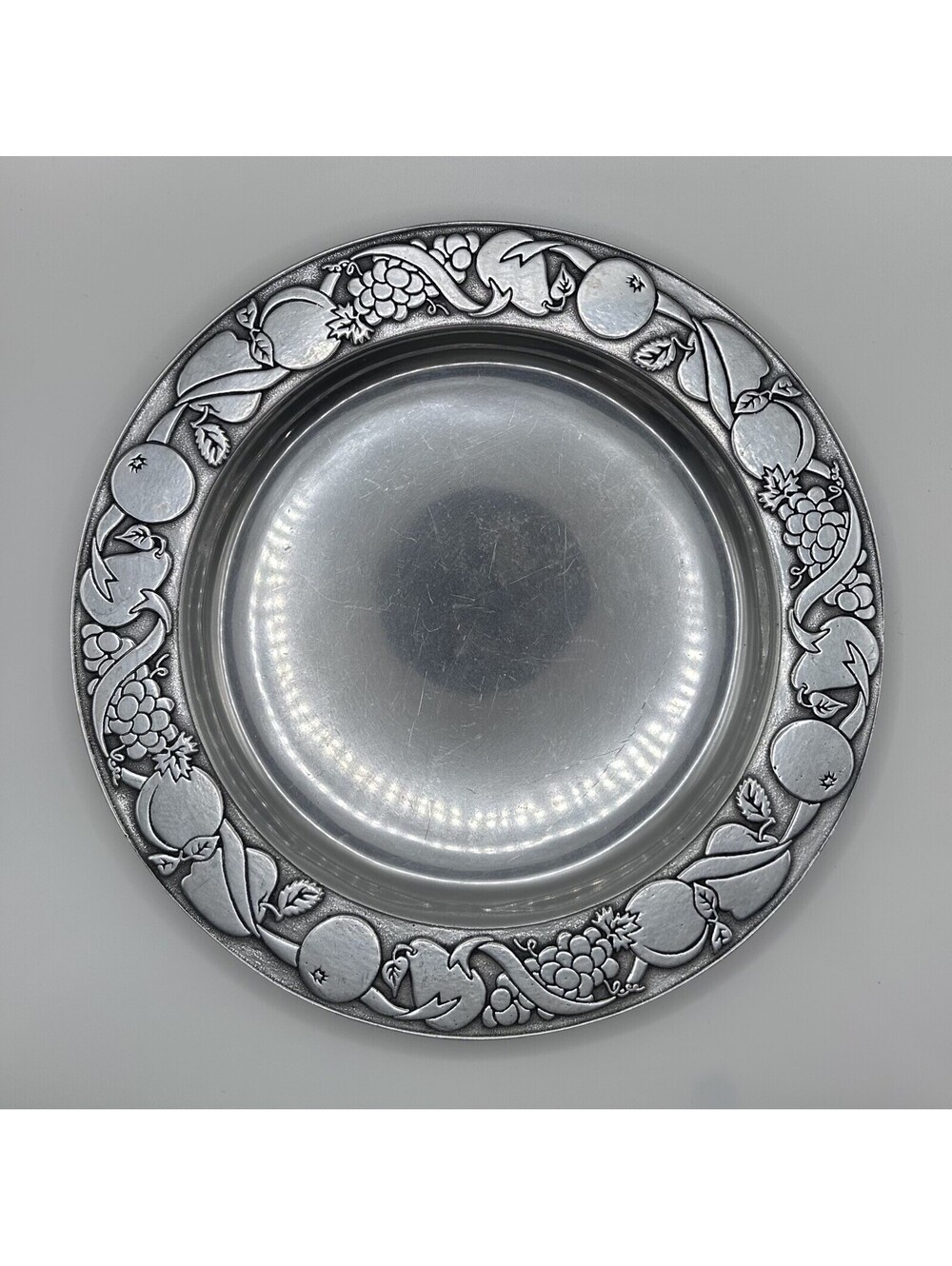 Wilton Armatele Round Metal Serving Bowl With Fruit Rim Design 10 1/2”